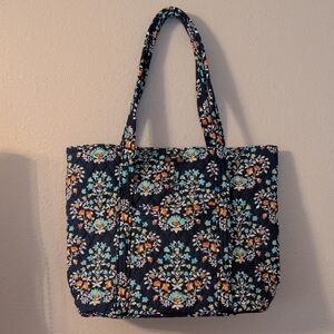 Vera Bradley Chandelier Blue Floral Grand Tote Bag
